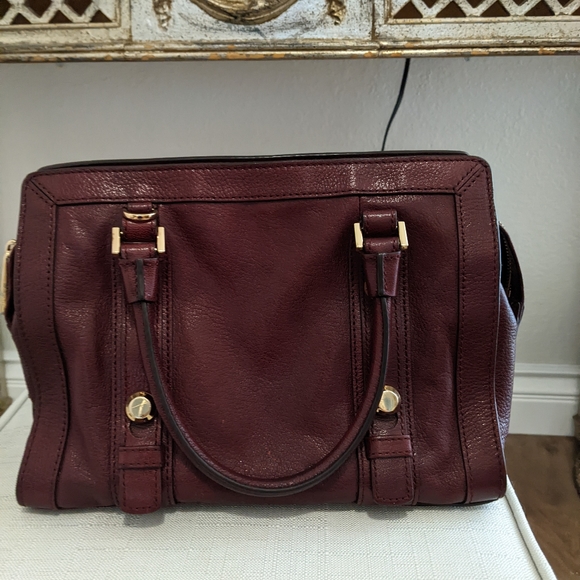 MICHAEL KORS Satchel - Picture 2 of 16